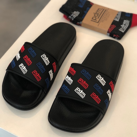 Padded Room Multi-Color Slides - Picture 5 of 5